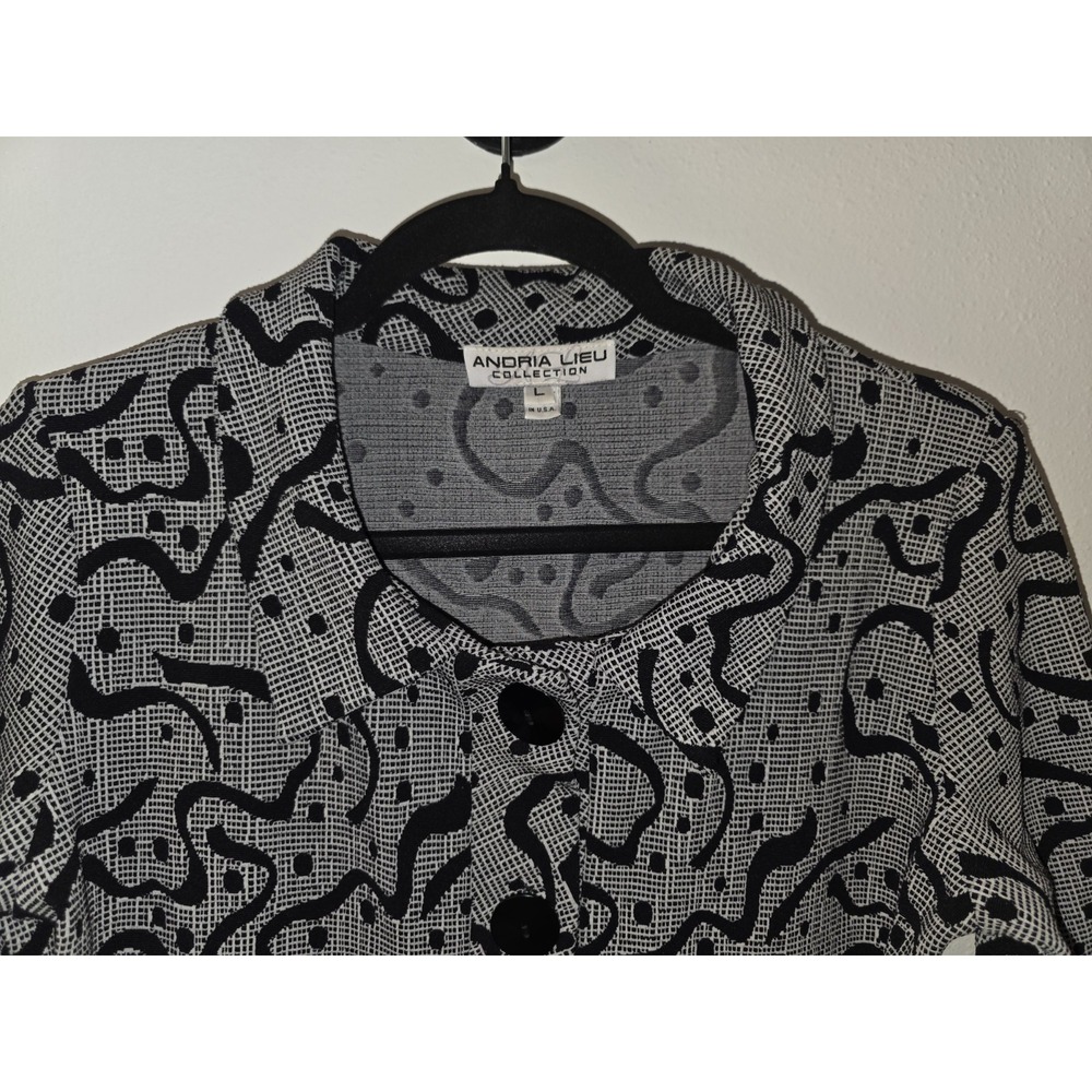 Andria Lieu Collection Black White Abstract Print Button Front Jacket Top Size L - Picture 3 of 7